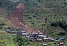 पहिरो परी सिन्धुपाल्चोकमा करिव चार जनाको मृत्यु, १६ बेपत्ता