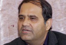 काेभिड १९ संक्ररमित हास्यकलाकार गजुरेल अस्पतालमा
