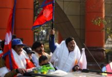 विश्वको दोस्रो अग्लो हिमाल चढेर कीर्तिमान बनाएका नेपाली आरोही स्वदेश फिर्ता