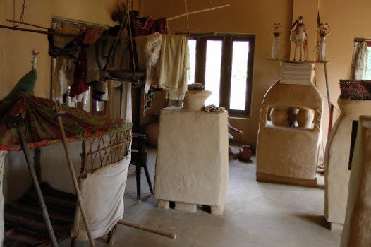 600b9dde38c21_Tharu_Museum