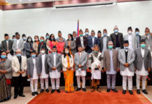 सपथ लिएका विभिन्न संवैधानिक निकायका पदाधिकारी यी हुन् (सूचीसहित)