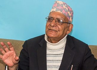 प्रधानमन्त्री ओली टाेटल असफल सरकारबाट हट्दैछन् : अध्यक्ष केसी