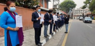 विभिन्न माग राखेर नासुहरूद्वारा सिंहदरबारमा आन्दोलन प्रर्दशन