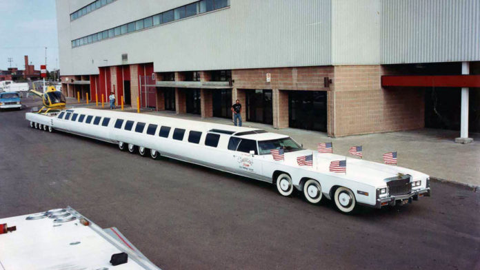 worlds-longest-car_gCIVP5rSu5