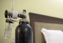 अक्सिजन उपलब्ध नभएपछि अस्पतालबाट निकालिए बिरामी