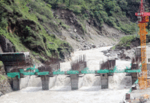 निर्माणाधीन १०२ मेगावाटको मध्य भोटेकोसी जलविद्युत् आयोजना जोखिममा