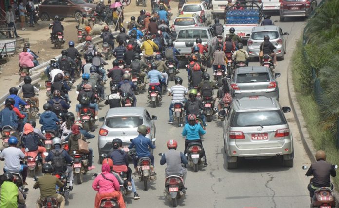 traffic_jam_14_sv8BRpcicx