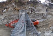 लक्ष्यभन्दा बढी झोलुङ्गे पुल निर्माण