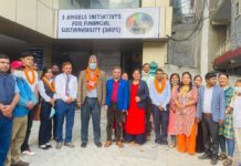 लैङ्गिक परेका महिलाहरुले तीज मनाए