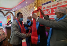 पूर्वसांसद् सुवास कर्माचार्यसहितका नेता कार्यकर्ता नेकपा एस प्रवेश