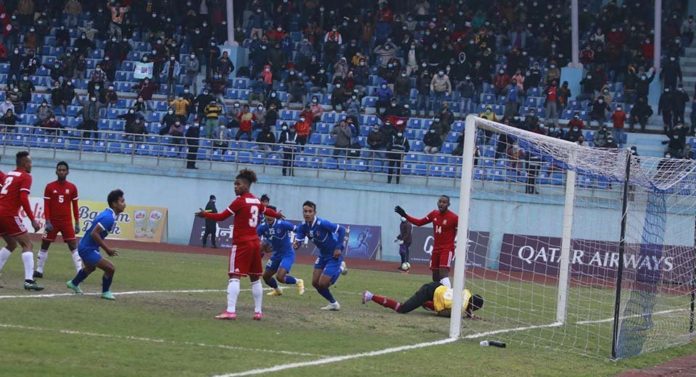 61f91a827d2c9_nepal-football123