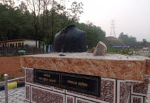 हेटाैंडामा मदन भण्डारीकाे शालिक तोडफोड