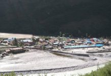 विपद्को भयले मनाङवासीलाई अझै झस्काउँछ
