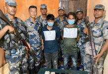 बीओपी सिक्टी मोरङको टोलीले पेस्तोलसहित २ युवक पक्राउ