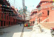 दुई सय ५० वर्षअघि भत्किएको कीर्तिपुर दरबार फेरि बन्दै