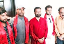 राप्रपाका वीरगंज महानगर समितिका अध्यक्ष जलेश्वर सर्राफ पुरै दल-बलसहित काँग्रेसमा प्रवेश