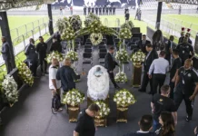 विश्व फुटबलका लेजेन्ड पेलेकाे अन्तिम बिदाइ