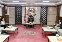 अर्थतन्त्रको वर्तमान अवस्था लगायतका विषयमा प्रधानमन्त्री प्रचण्डले अर्थमन्त्री र गभर्नरसँग लिए ब्रिफिङ
