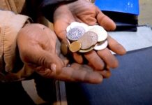 चलनचल्तीमा रहेका नेपाली सिक्का छाप्नको लागि टक्सार मेसिन तयार