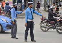 ट्राफिक नियम उल्लङ्घन गरेमा १५ सय जरिवाना तिराउने नियम फिर्ता