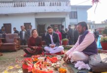 गृहमन्त्रीबाट राजिनामा बुझाएका रवि लामिछानेले मन्त्री निवास छाडेन