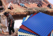 ३.९ प्रतिशत घरमा खरका छाना