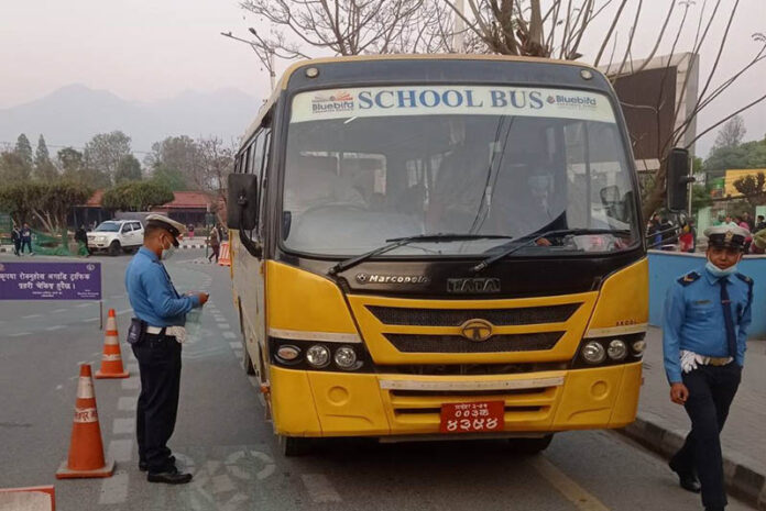 school-bus_5vnDRiNYJg (1)