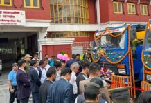 ललितपुर महानगरको धुलो पखाल्न ‘रोड वासर कम स्प्रिङकल’ प्रयोगमा ल्याइने