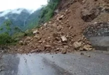 हेटौँडा-काठमाडाैं जाने छोटो दूरीका सडक अवरुद्ध