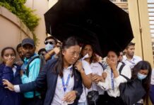 आन्दोलनमा कर्मचारीमाथि लाठीचार्ज