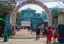 नारायणी अस्पतालमा एक महिलाले नवजात शिशु छाडेर हिँडे
