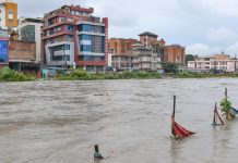नदीमा जलसतह बढेपछि सुरक्षा निकायले सतर्कता अपनाए