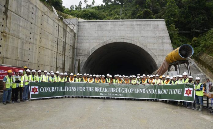 lendanda-tunnel-break-throw-1024x621