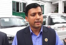 एमाले संसदीय दलका प्रमुख सचेतक महेशकुमार बर्तौला नियुक्त