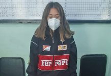 गाँजासहित युवती पक्राउ