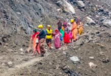 केदारनाथ जाने बाटोमा पहिरोले पुरिएर ५ जनाको ज्यान गयाे
