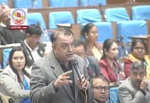 बाढीपहिरोले भत्काएका सडकहरू कसरी निर्माण गरिन्छन् भन्ने प्रश्न