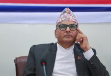 राष्ट्र बैंकका गभर्नर अधिकारी पाँच वर्षे कार्यकाल बिताएर २५ चैतमा घर फर्किंदै