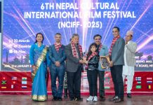 चिपगु नीलका निर्देशक योवन शाक्यले जिते अवार्ड