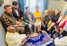 राजेन्द्रले गरे पत्रकार सुरेश रजकका परिवारलाई भेट