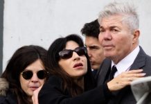 म्याराडोनाको मृत्युलाई लिएर सात स्वास्थ्यकर्मीविरुद्धको सुनुवाइ रद्द