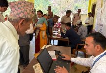 मालिकार्जुन गाउँपालिकाले सामाजिक सुरक्षा भत्ता वडामै पुगेर वितरण