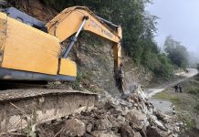 शान्तिपुर सडक ७ दिनपश्चात सञ्चालनमा आयाे