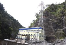पहिरोका कारण १०५ मेगावाट क्षमताका १३ आयोजनाको उत्पादन बन्द