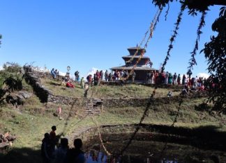 तिनचुलेको बराह तालमा प्रकृतिलाई खुसी पार्न तोरन !