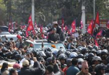 पूर्वराजाकाे भव्यरुपमा स्वागत