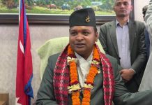 श्रममन्त्री दीपककुमार साह पदमुक्त