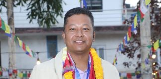 ‘लहना-केशव-कृष्णवदन मातृभाषा पत्रकारिता पुरस्कार ११४५’ बाट केके मानन्धर सम्मानित