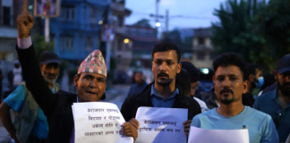 आत्मदाह प्रयास गरेका गणेश नेपालीको स्वास्थ्य अवस्था चिन्ताजनक