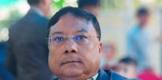 किशोर श्रेष्ठलाई भेट्न गएकालाई प्रहरीले रोक्यो